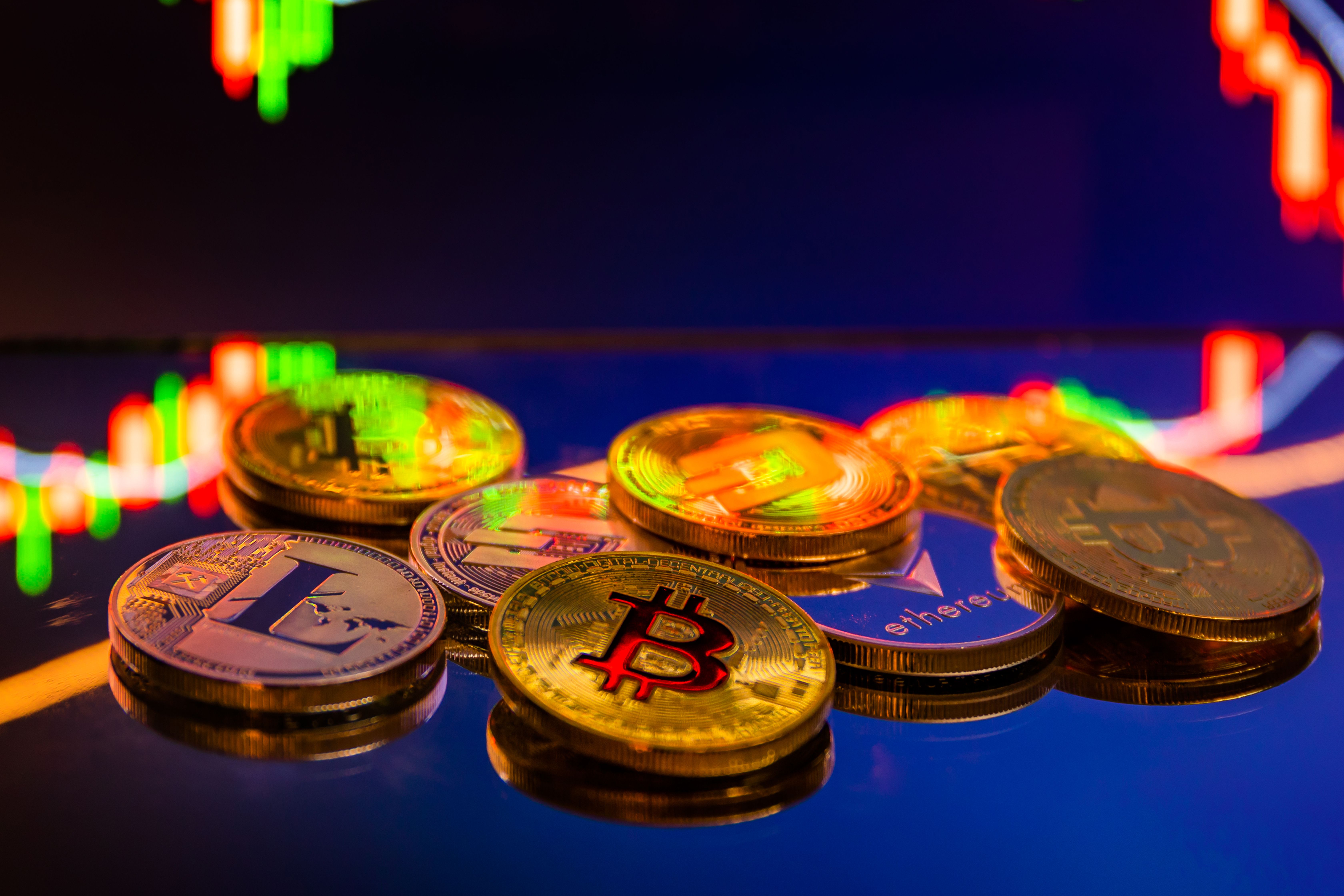 标普500指数年初至今上涨约15%，比特币逼近94000美元——相关性飙升至0.7以上(1)